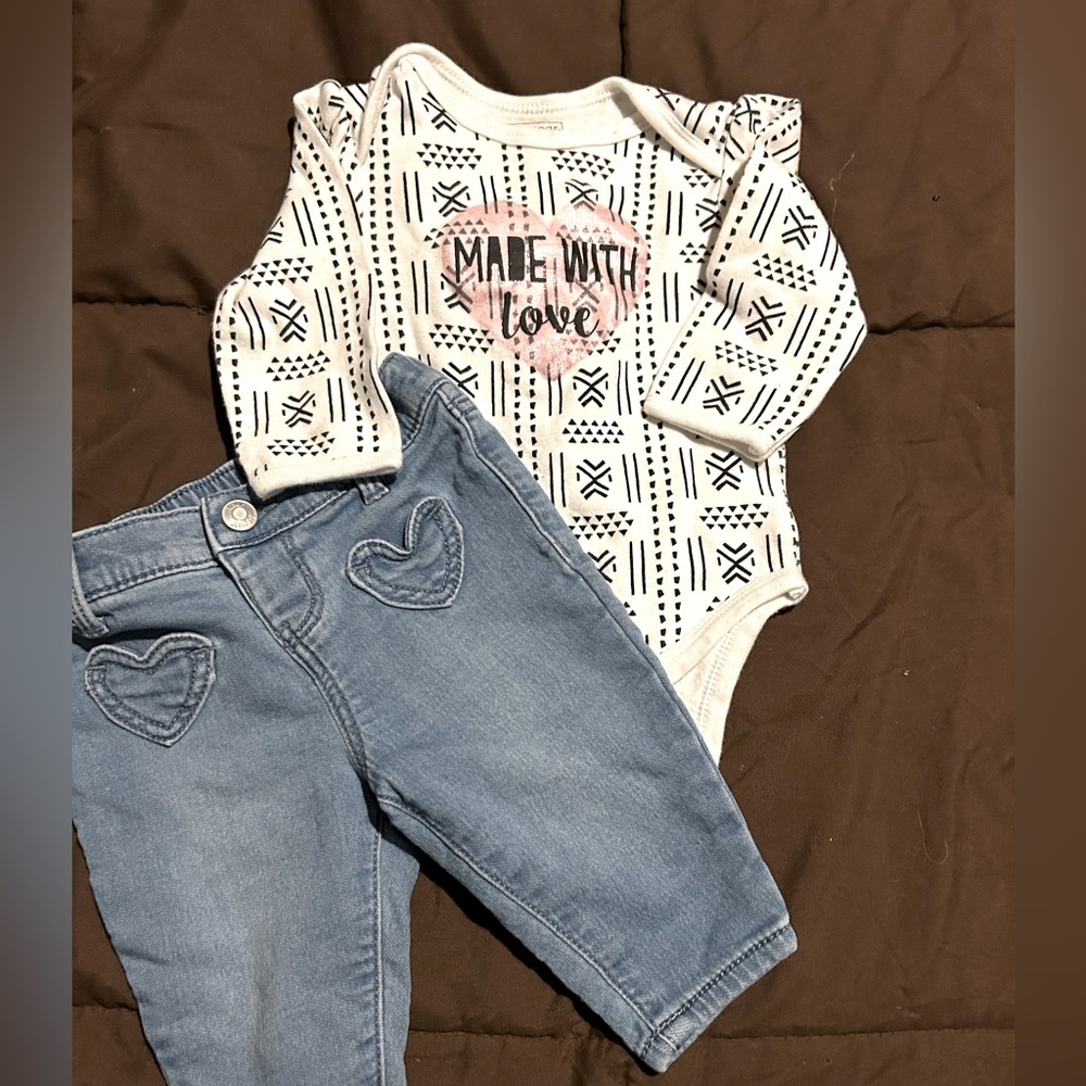 Baby girl jeans & onesie set